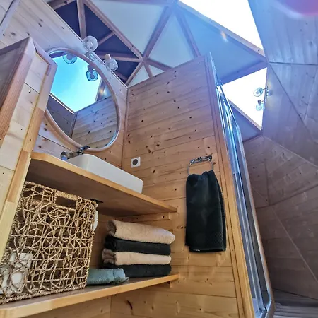 Le Dome Geodesique Luxury tent Ansignan
