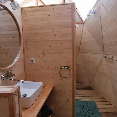 Le Dome Geodesique
