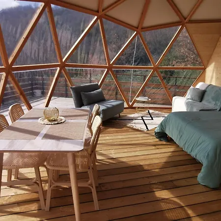 Le Dome Geodesique Ansignan